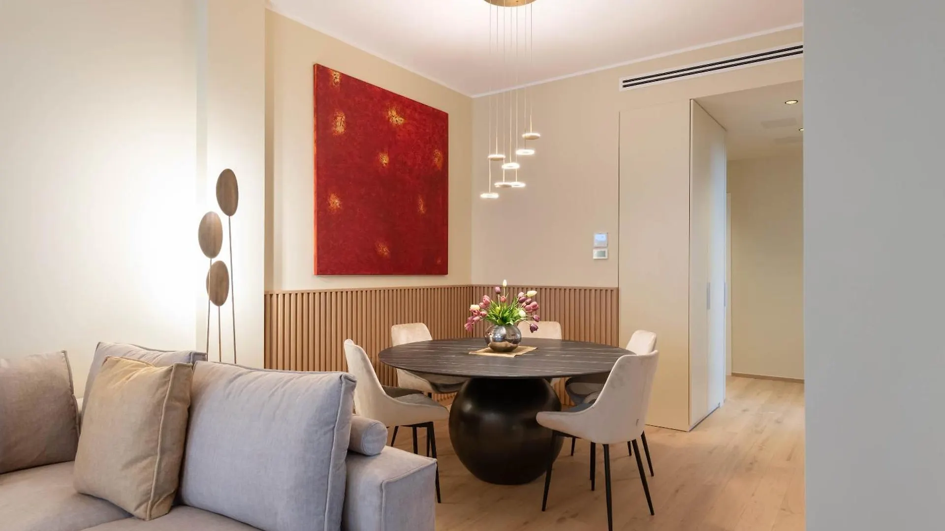 Heart Milan Apartments Duomo Missori location